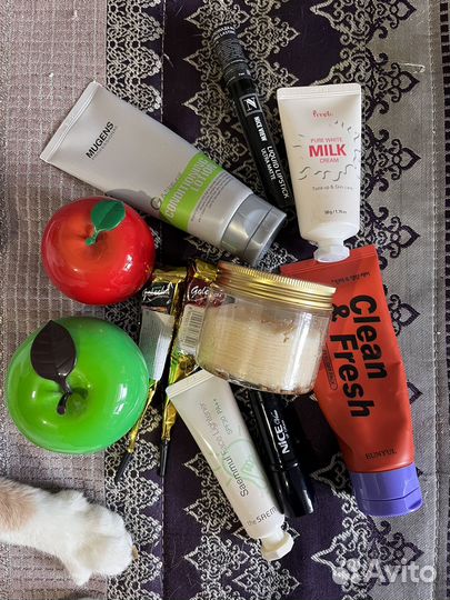 Набор косметики пакетом