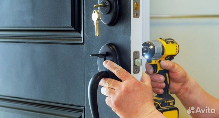 Замена замков, вскрытие замков, мастер на час