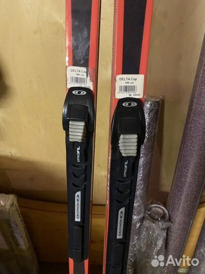 Беговые лыжи