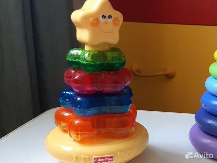 Развивающие игрушки. Пирамидка fisher price