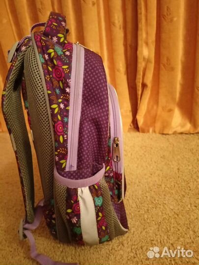 Школьный рюкзак