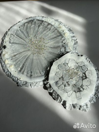 Подставка блюдо из эпоксидной смолы интерьер