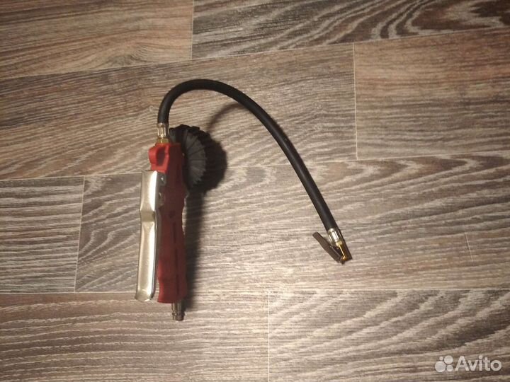 Пистолет для подкачки шин