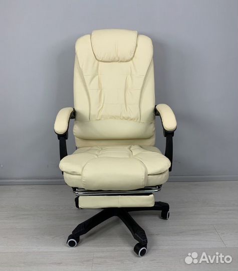 Офисное кресло босса