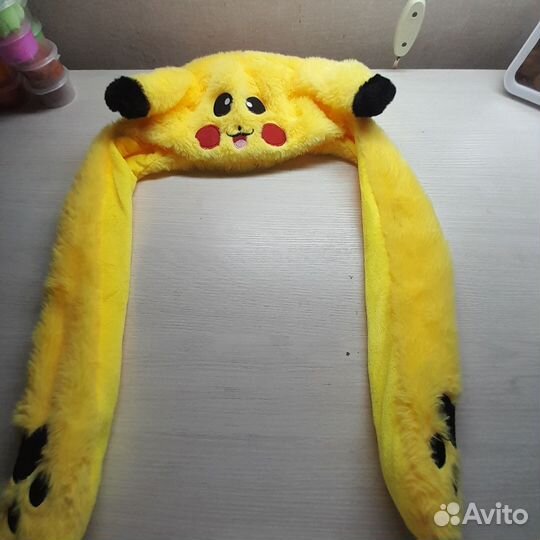Шапка пикачу