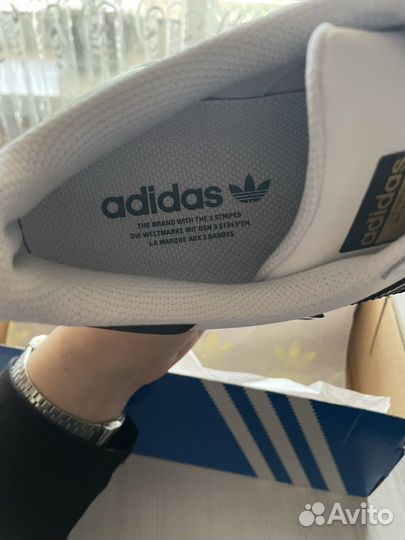 Adidas superstar