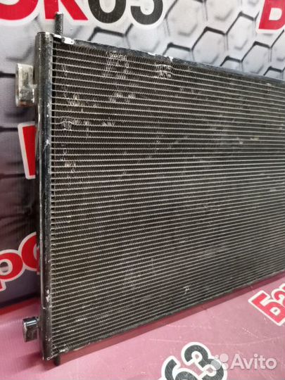 Радиатор кондиционера передний Honda CR-V