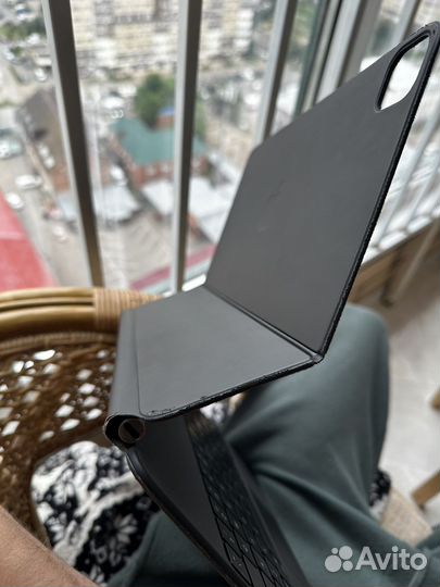 Apple magic keyboard iPad 12.9