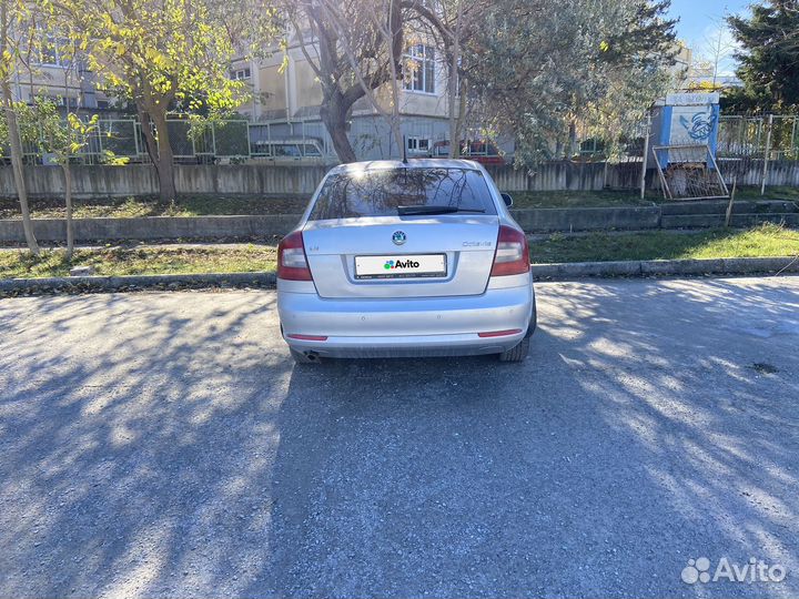 Skoda Octavia 1.6 AT, 2011, 317 275 км