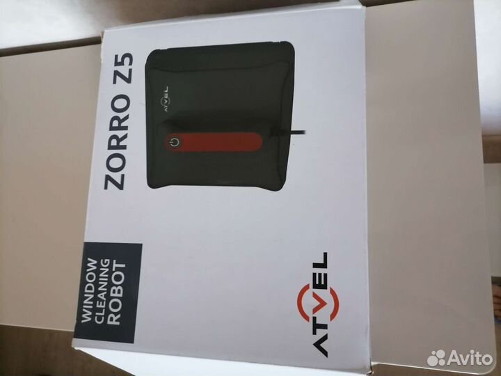 Робот стеклоочиститель