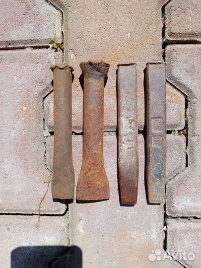 Зубило советское старинное