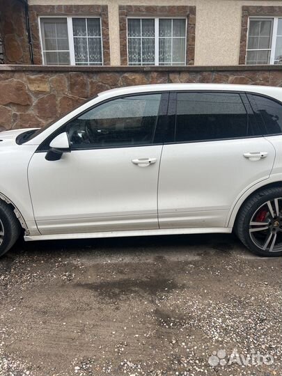 Передняя дверь porsche cayenne 957 touareg NF