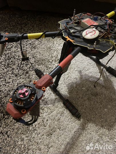 Квадрокоптер Tarot 680 pro