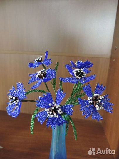 Васильки из бисера в вазе, рост 30 см