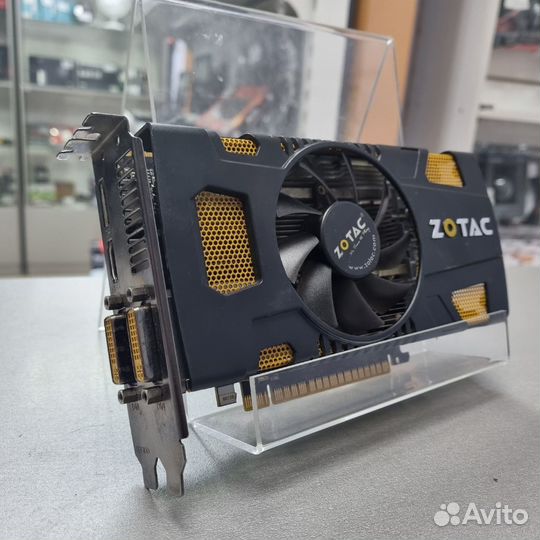 Видеокарта Zotac GTX 550Ti 1Gb 192Bit DDR5