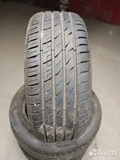 Yeada YDA226 225/55 R17 101W