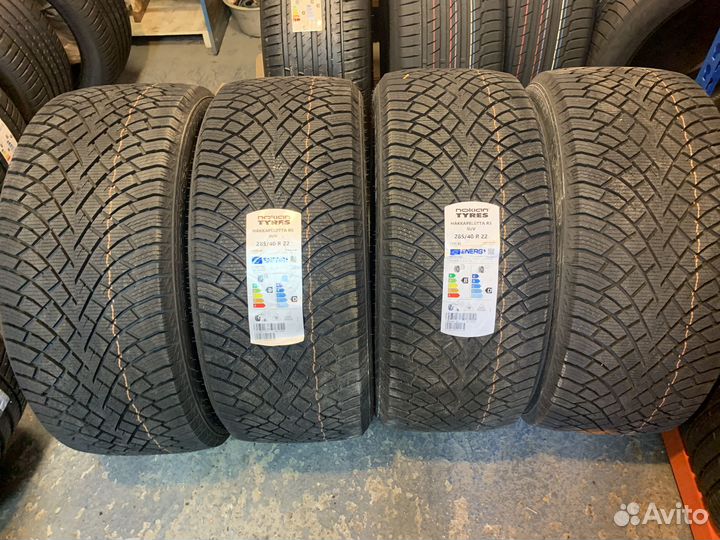 Nokian Tyres Hakkapeliitta R5 SUV 285/40 R22 110T