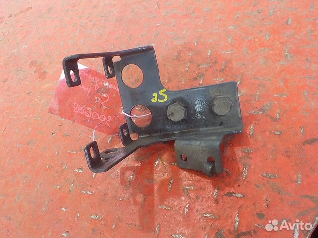 Кронштейн крана стояночного тормоза Scania