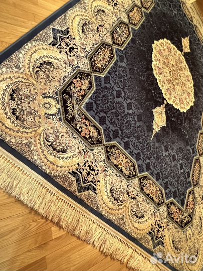 Иранский ковер