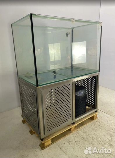 Аквариум для живой рыбы