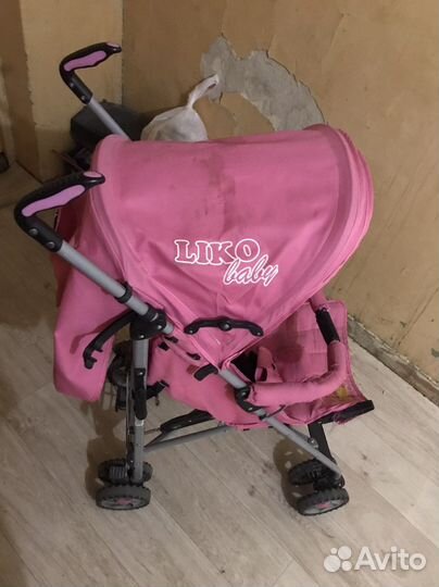 Прогулочная коляска