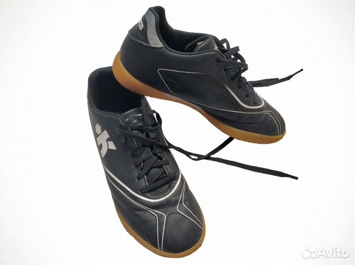 Бутсы для зала Kipsta Agility 300