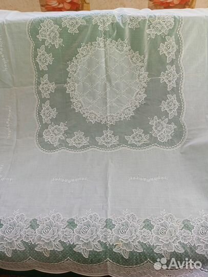 Скатерть виниловая моющаяся 1,4м х 1,4 м