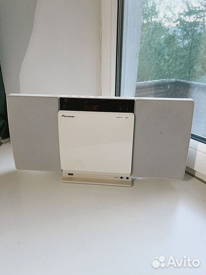 Музыкальный центр Pioneer X-SMC01BT-W