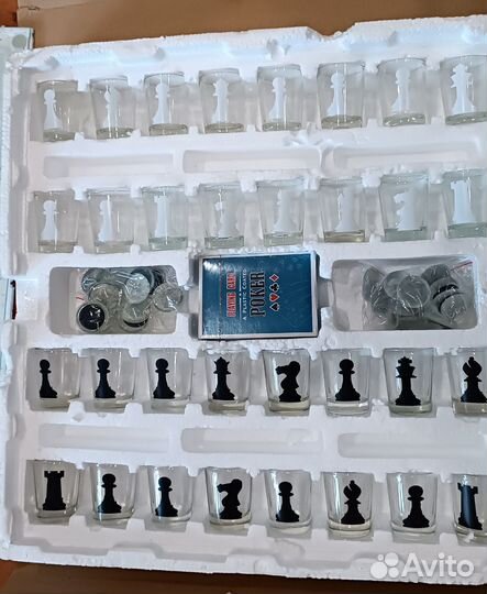 Шахматы, шашки, карты. Веселый досуг