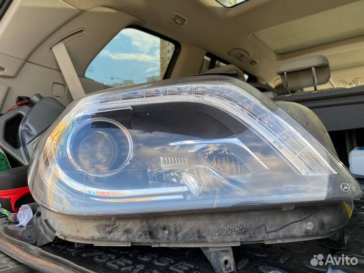 Фара правая Mercedes Gl-Class X166 2012-2016