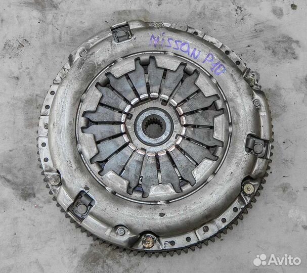 Маховик Nissan Primera P10