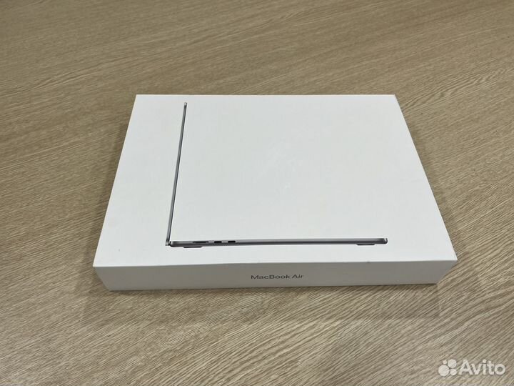 MacBook Air 15 (M2) 8/256 Gray (с гравировкой)