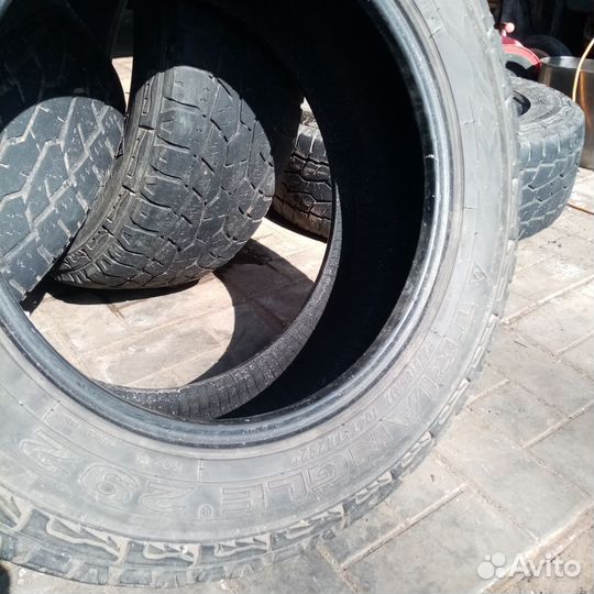 Triangle TR292 235/65 R17 104T