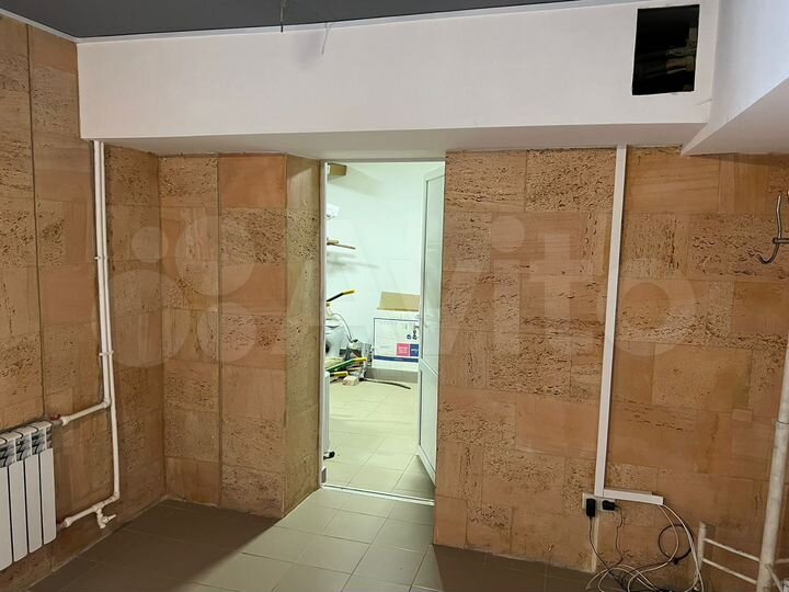 Продам помещение, 305 м²