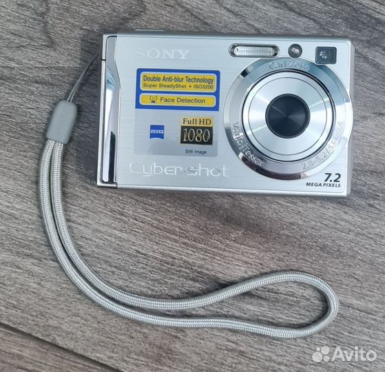 Компактный фотоаппарат Sony Cyber-shot