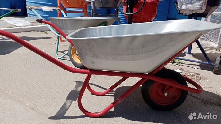 Тачка строительная 1-колесная 105л