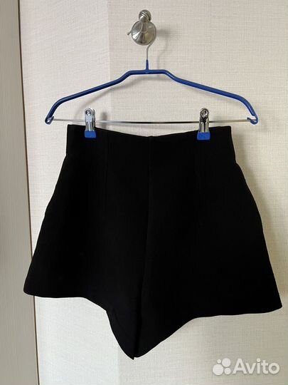 Шорты классика женские