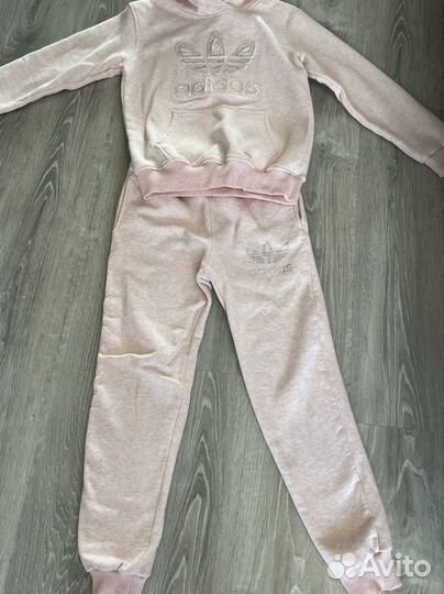Спортивный костюм adidas женский