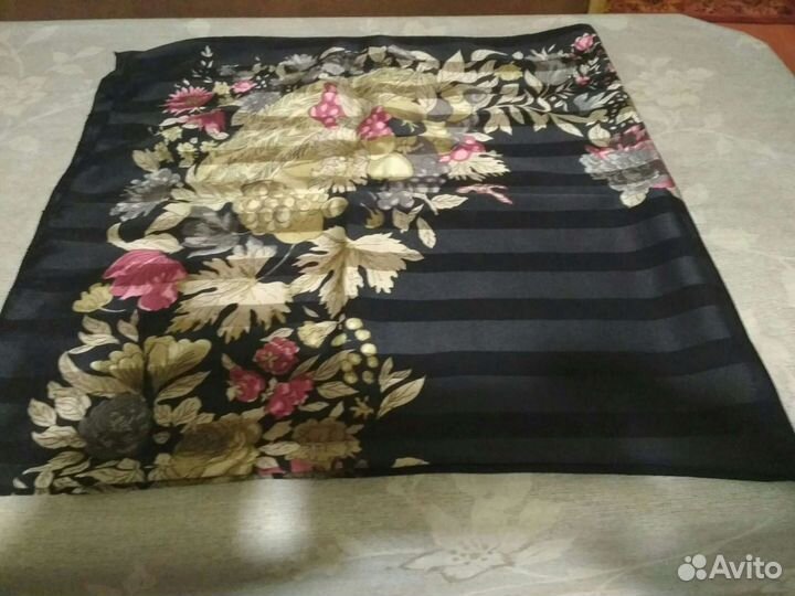 Платки женские