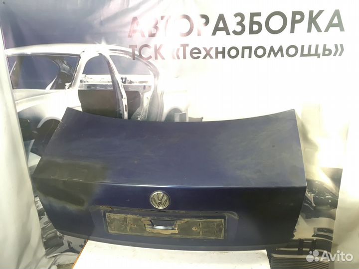 Крышка багажника Volkswagen Passat В5
