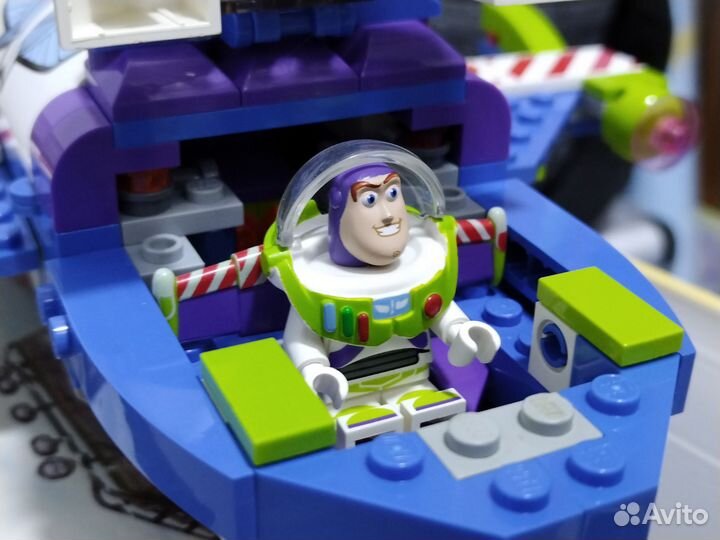 Lego оригинал Корабль Базза Лайтера