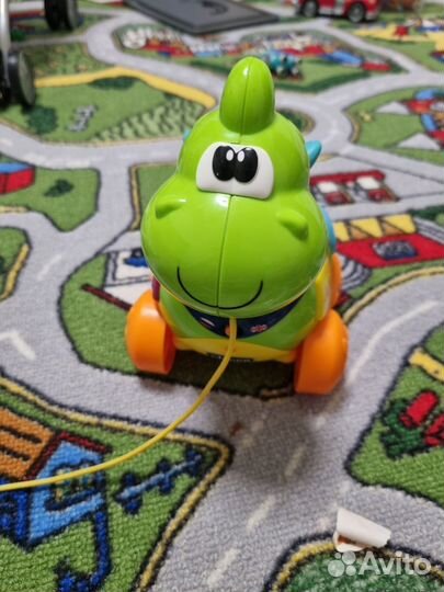 Игрушка динозаврик chicco