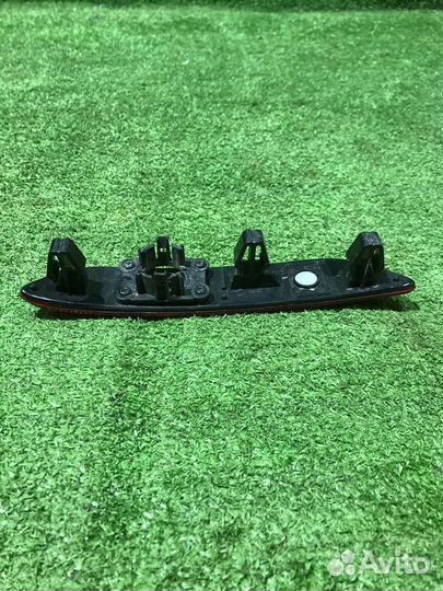 Правый катафот заднего бампера Volkswagen Taos