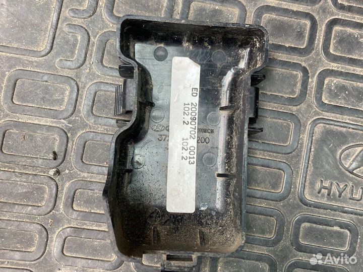 Крышка + клеймы акб