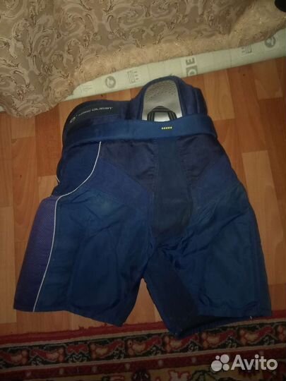 Хоккейная форма,экипировка