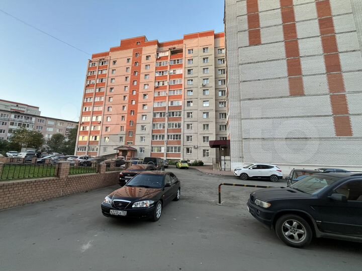 2-к. квартира, 85,1 м², 4/10 эт.