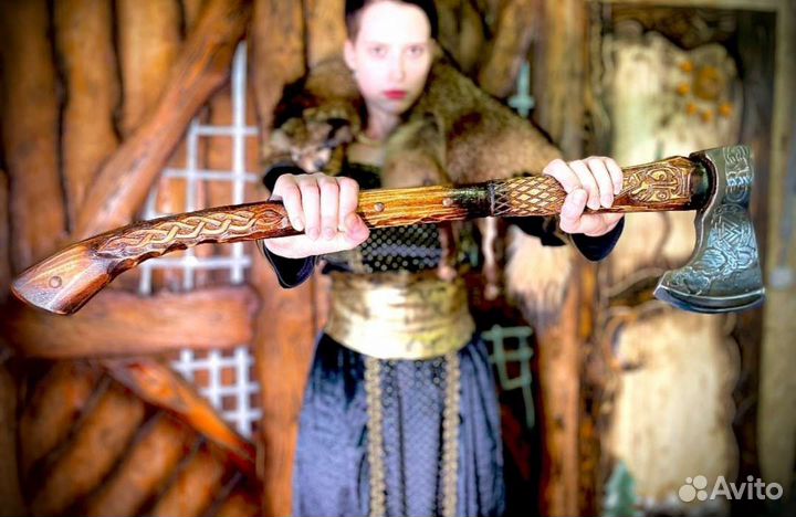 Топор кованый ручной работы