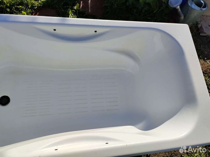 Чугунная ванна roca malibu Испания