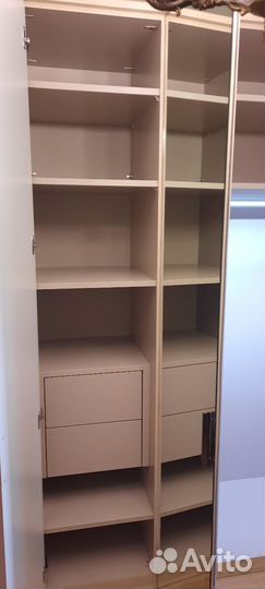 Шкаф 3 х створчатый 