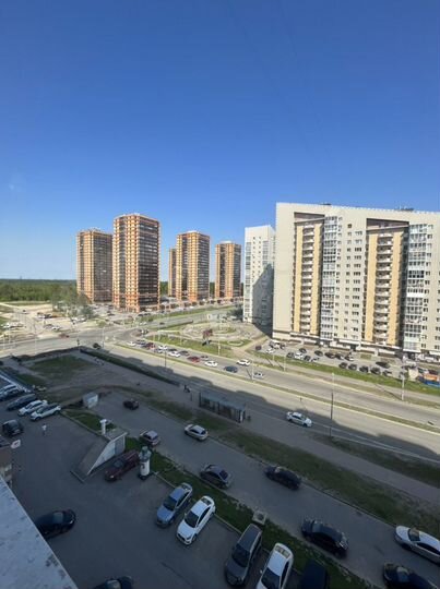 1-к. квартира, 42 м², 8/16 эт.